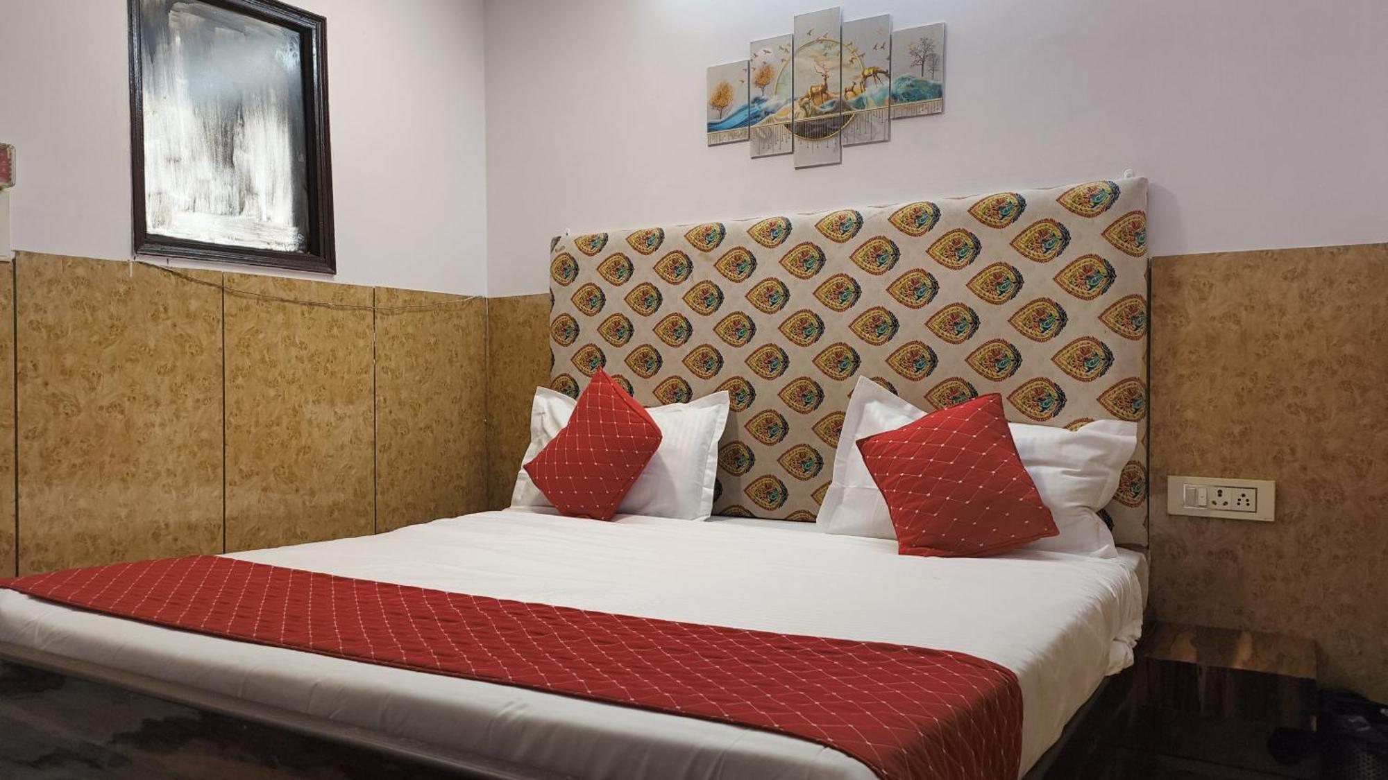 Hotel Metro Park Nowe Delhi Zewnętrze zdjęcie