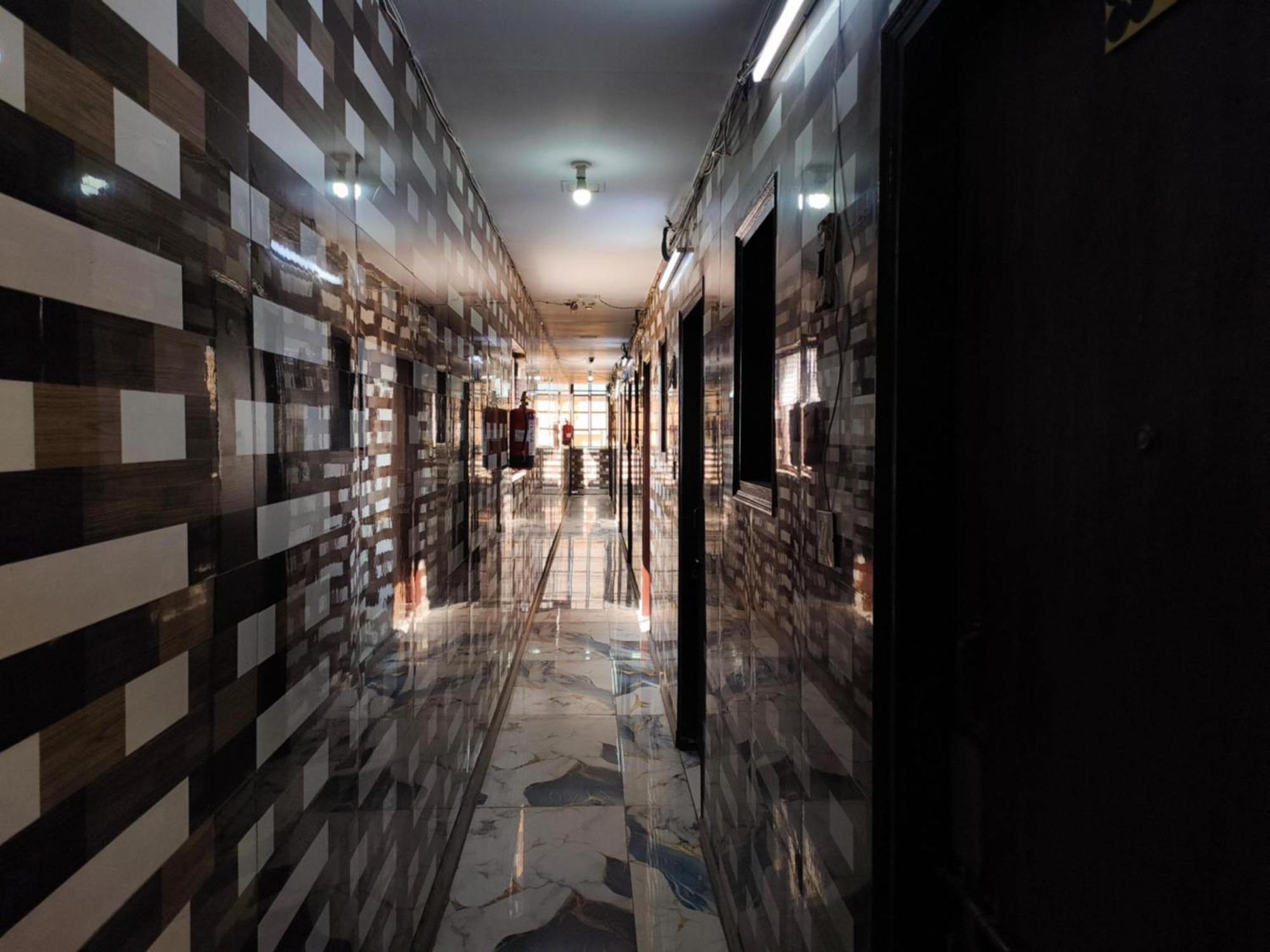 Hotel Metro Park Nowe Delhi Zewnętrze zdjęcie
